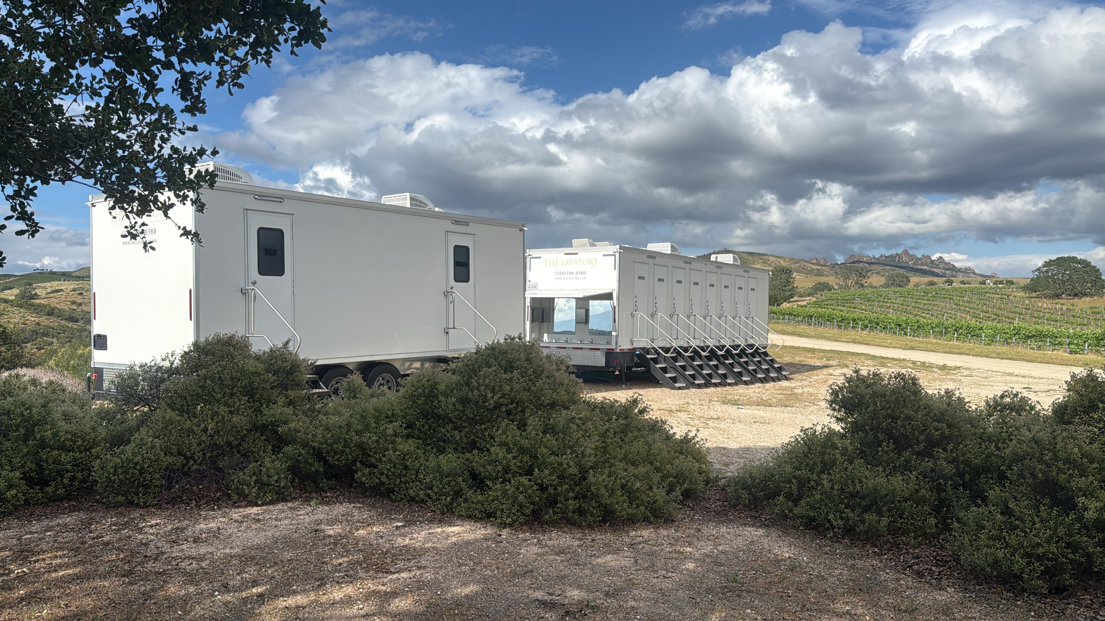 The Lavatory Texas division. Statewide luxury restroom trailer rentals dispatched 24/7
