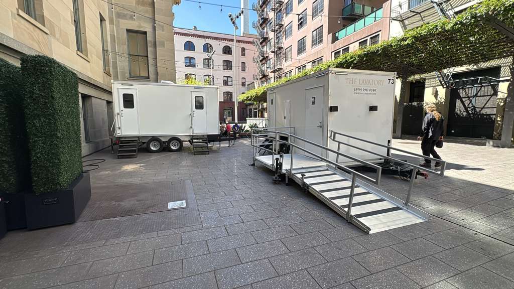 The Lavatory Texas. Luxury restroom and shower trailer fleet at a Texas deployment